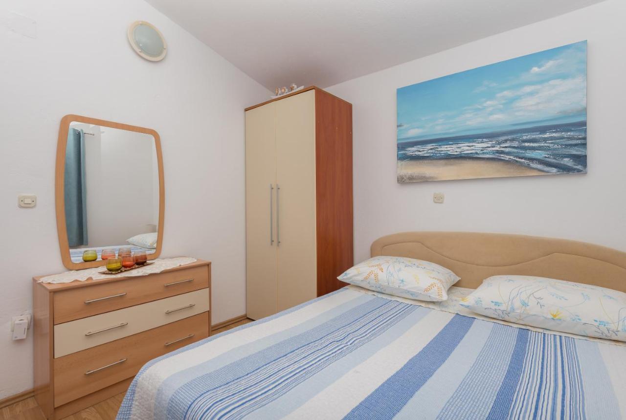 Apartments Dalmato Макарська Екстер'єр фото